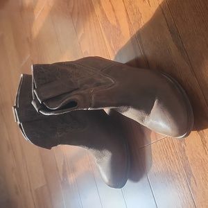Circle G Ankle boots sz 8